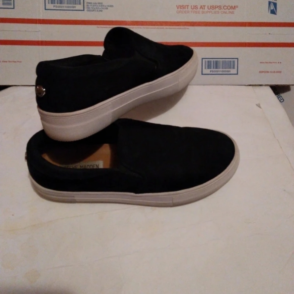 Steve Madden Blue Slip-On Sneakers